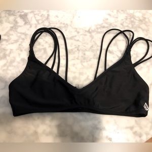 Volcom size M black bikini top